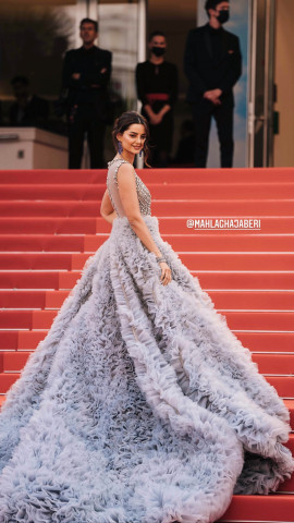 Mahlagha Jaberi at the premiere of "Top Gun: Maverick" - Cannes Film Festival 