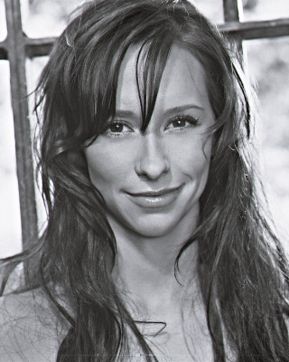 Jennifer Love Hewitt