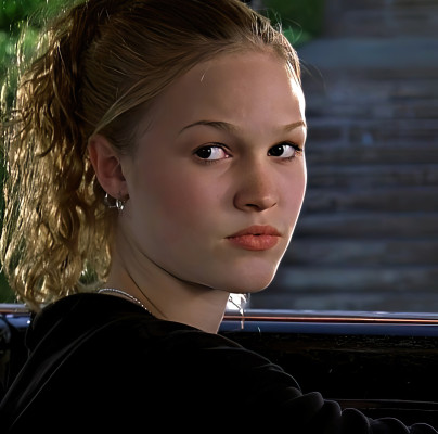 Julia Stiles