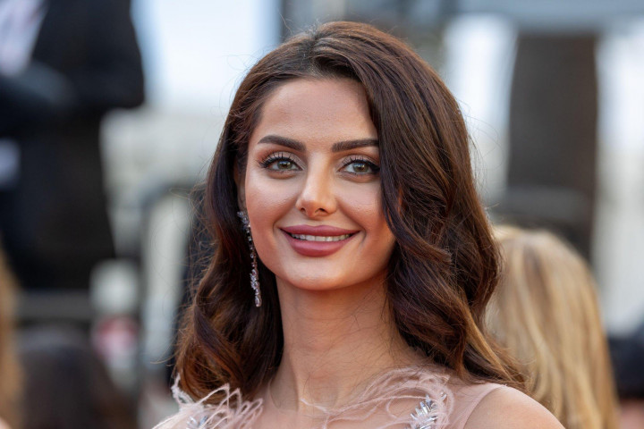 Mahlagha Jaberi at the premiere of "Armageddon Time" - Cannes Film Festival