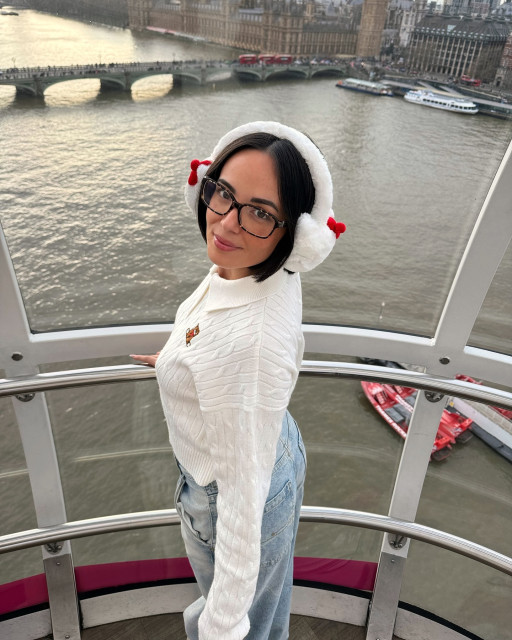 Agathe Auproux instagram post 483300