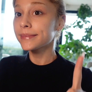 Ariana Grande instagram pic #490352
