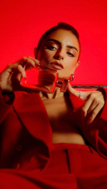 Aislinn Derbez instagram post 496210