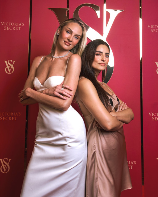 Aislinn Derbez instagram post 497084