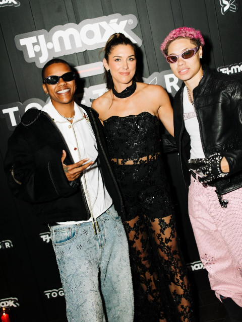 Alex Morgan instagram post 497535