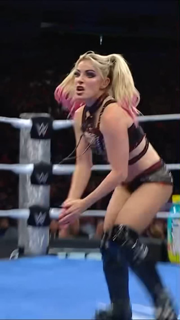Alexa Bliss instagram post 490425