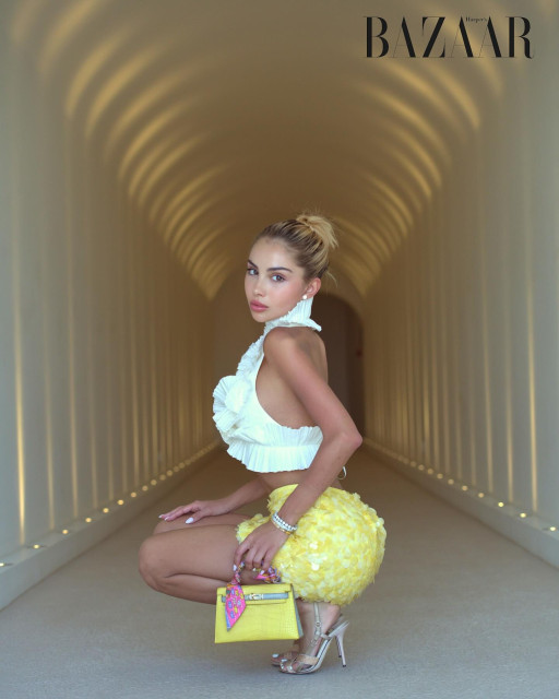 Alexa Dellanos instagram post 495566