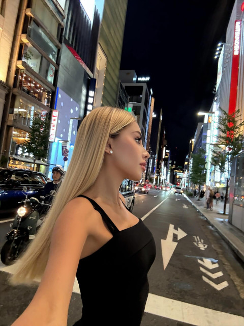 Alexa Dellanos instagram post 496503