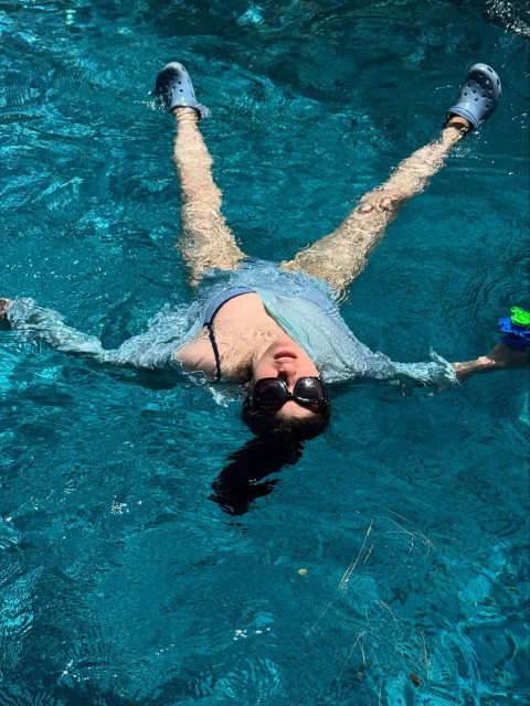 Alexandra Daddario instagram post 493108