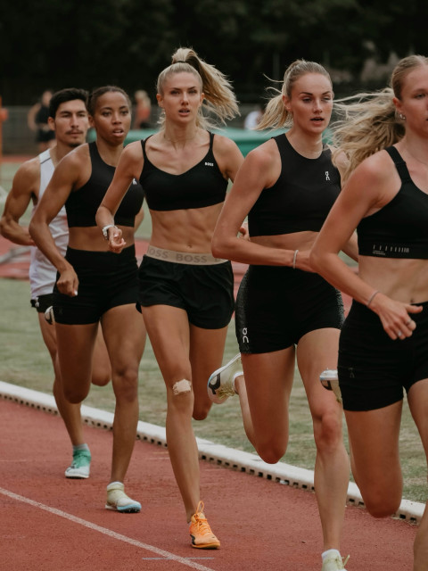 Alice Schmidt instagram post 497961