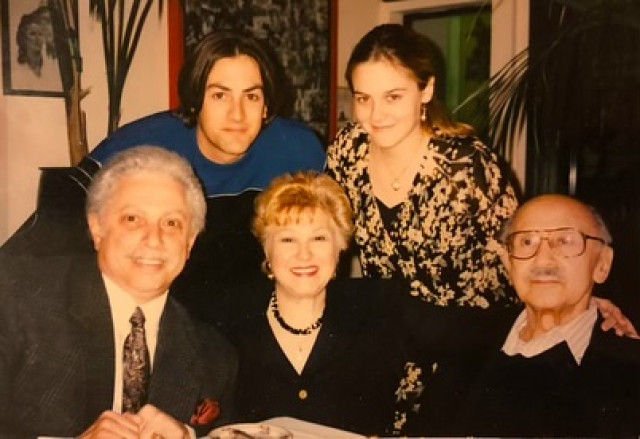Alicia Silverstone instagram post 483889