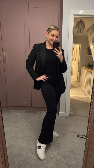 Amy Hart instagram post 485251