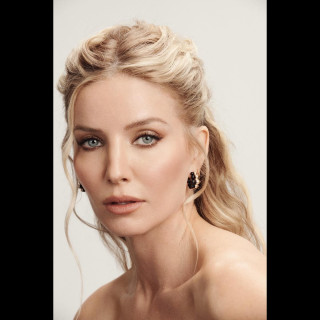 Annabelle Wallis instagram pic #486269