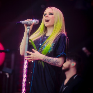 Avril Lavigne instagram pic #491258