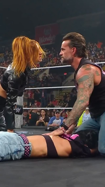 Becky Lynch instagram post 495562