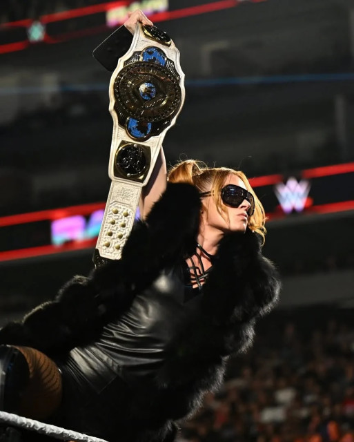 Becky Lynch instagram post 496726