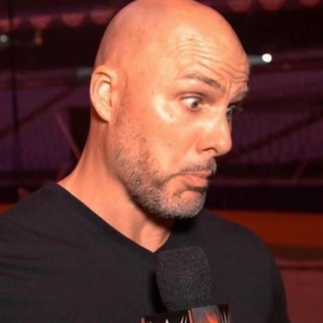 Becky Lynch instagram post 497540