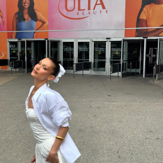 Bella Hadid instagram pic #489699