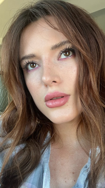 Bella Thorne instagram post 498424