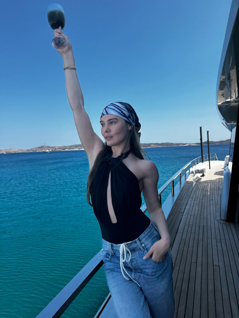 Cambrie Schroder instagram post 492695