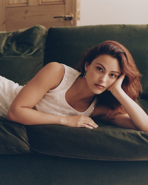 Camila Mendes instagram post 495178