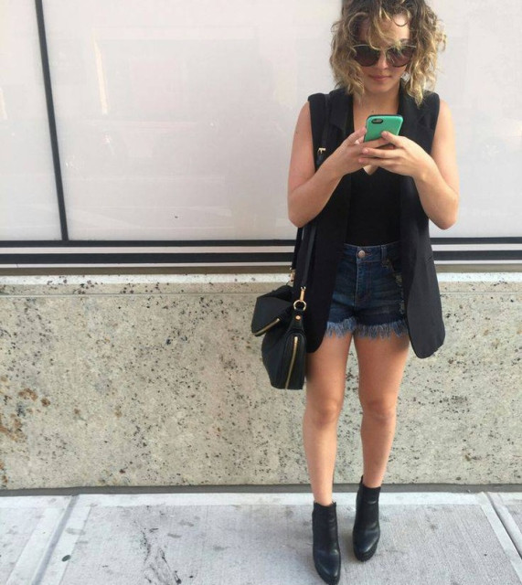 Camren Bicondova instagram post 474910