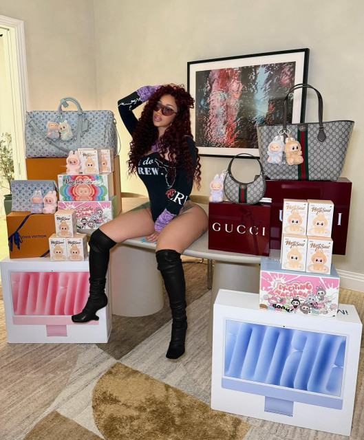 Cardi B instagram post 493844