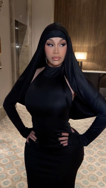 Cardi B instagram post 498177