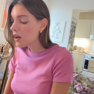 Charlotte Cardin instagram pic #484854