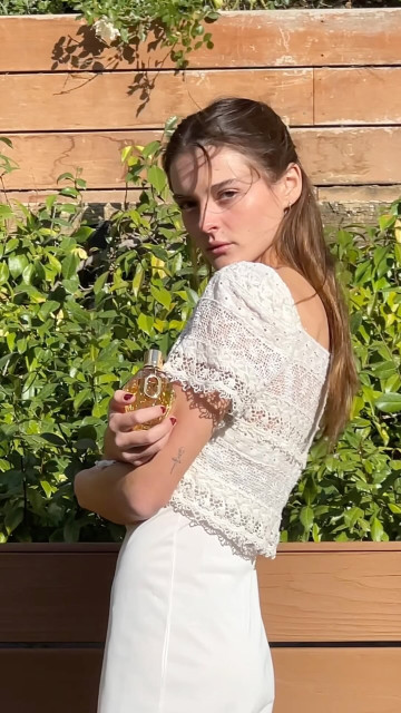 Charlotte Lawrence instagram post 483057