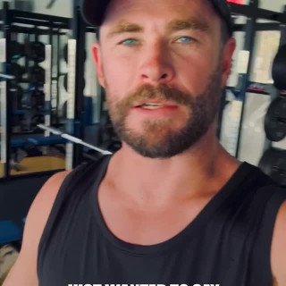 Chris Hemsworth instagram pic #492126