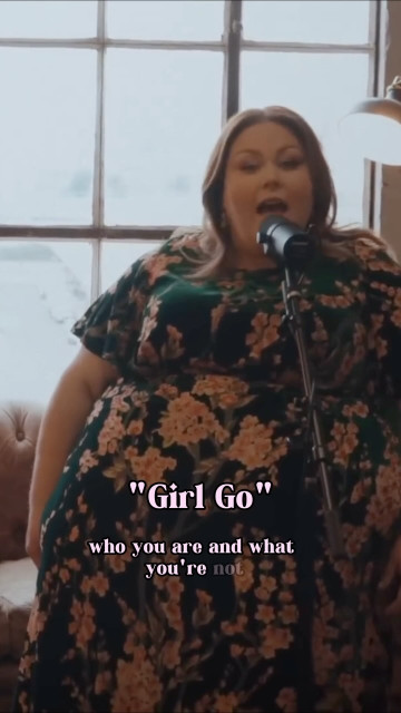 Chrissy Metz instagram post 487346