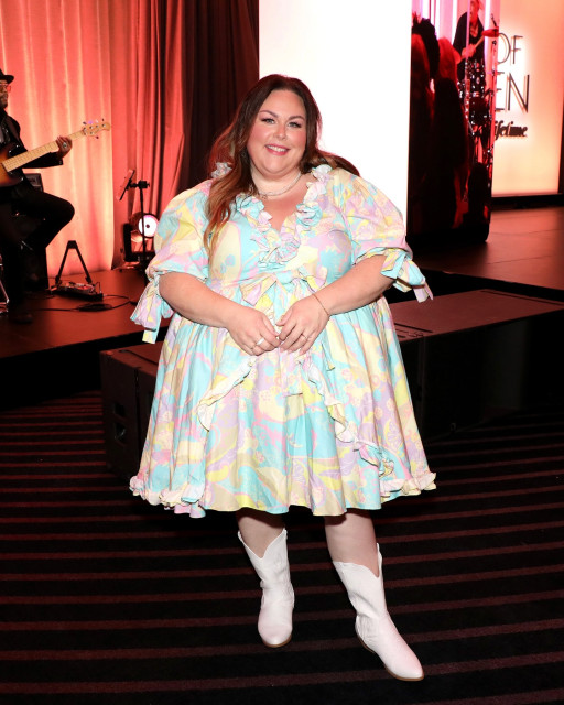 Chrissy Metz instagram post 490055
