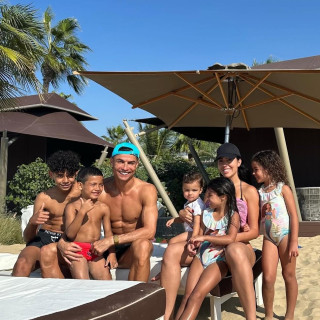 Cristiano Ronaldo instagram pic #490134
