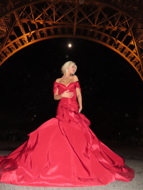 Christina Aguilera instagram post 498229