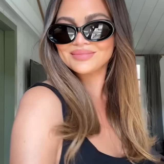 Christine Teigen instagram pic #489754