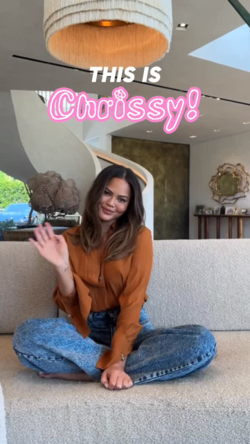 Christine Teigen instagram post 494086