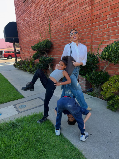 Christine Teigen instagram post 494949