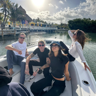 Cindy Crawford instagram pic #489957