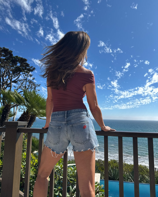 Cindy Crawford instagram post 496358