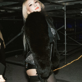 CL         instagram pic #489290