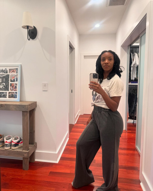 Crystal Dunn instagram post 481007