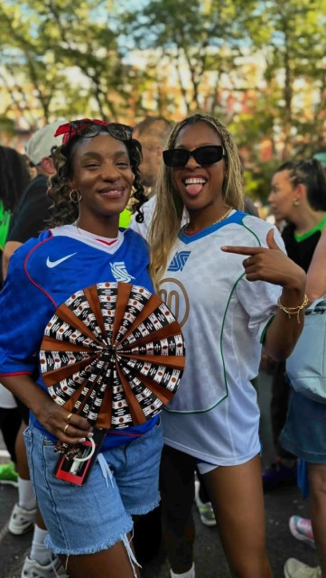Crystal Dunn instagram post 492793