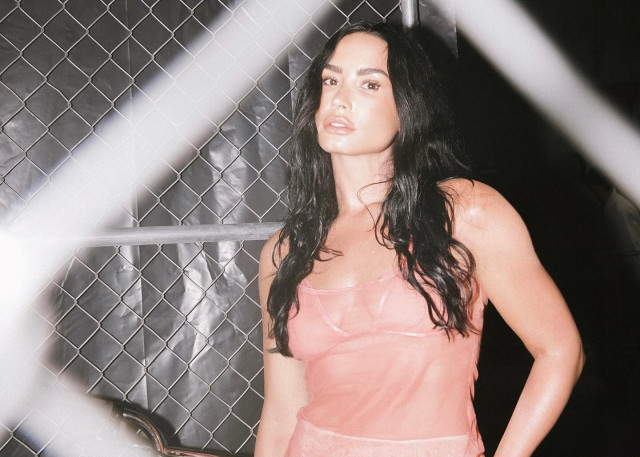 Demi Lovato instagram post 493957