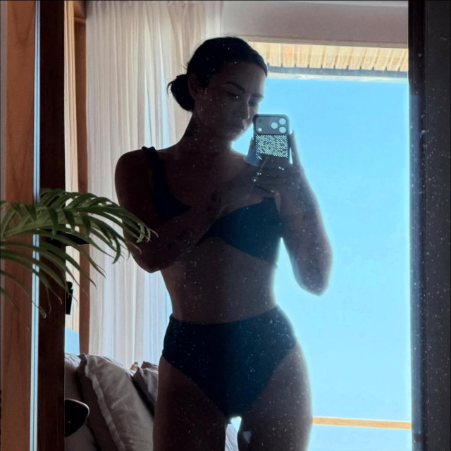 Demi Lovato instagram post 497568