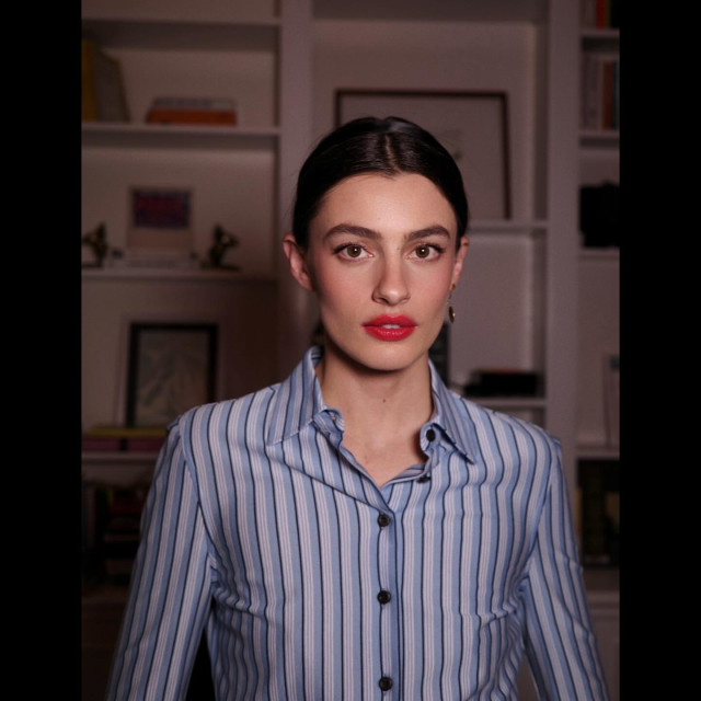 Diana Silvers instagram post 486247
