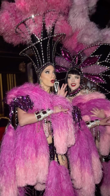 Dita Von Teese instagram post 480784