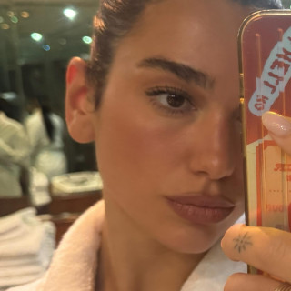 Dua Lipa instagram pic #495539