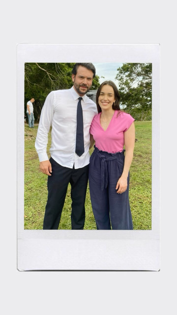 Elizabeth Henstridge instagram post 488223