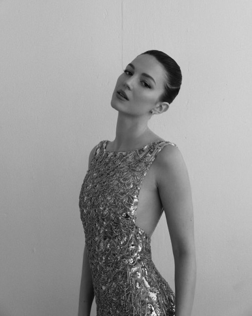 Ella Hunt instagram post 485957